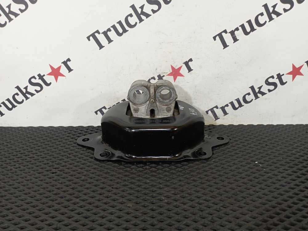 Подушка двигателя задняя