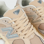 кроссовки New Balance 9060 Ivory Cream Wmns