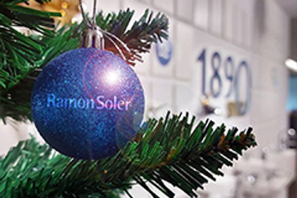 С Новым 2021-м годом! Ваш Ramon Soler 🥂🍾