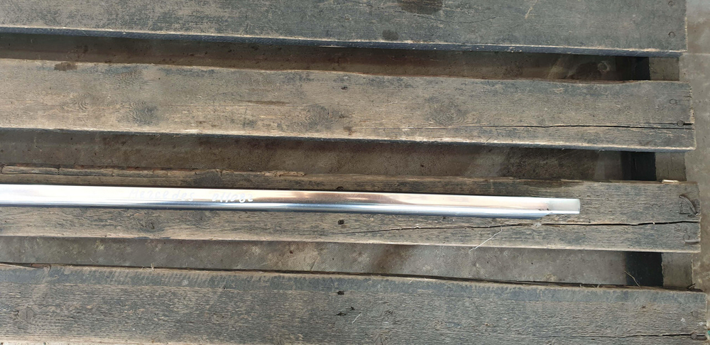 Молдинг двери задней правой Mercedes E (W213) 16-нв Б/У Оригинал A2137300224