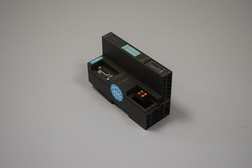 Б/у SIEMENS 6ES7151-1AA04-0AB0