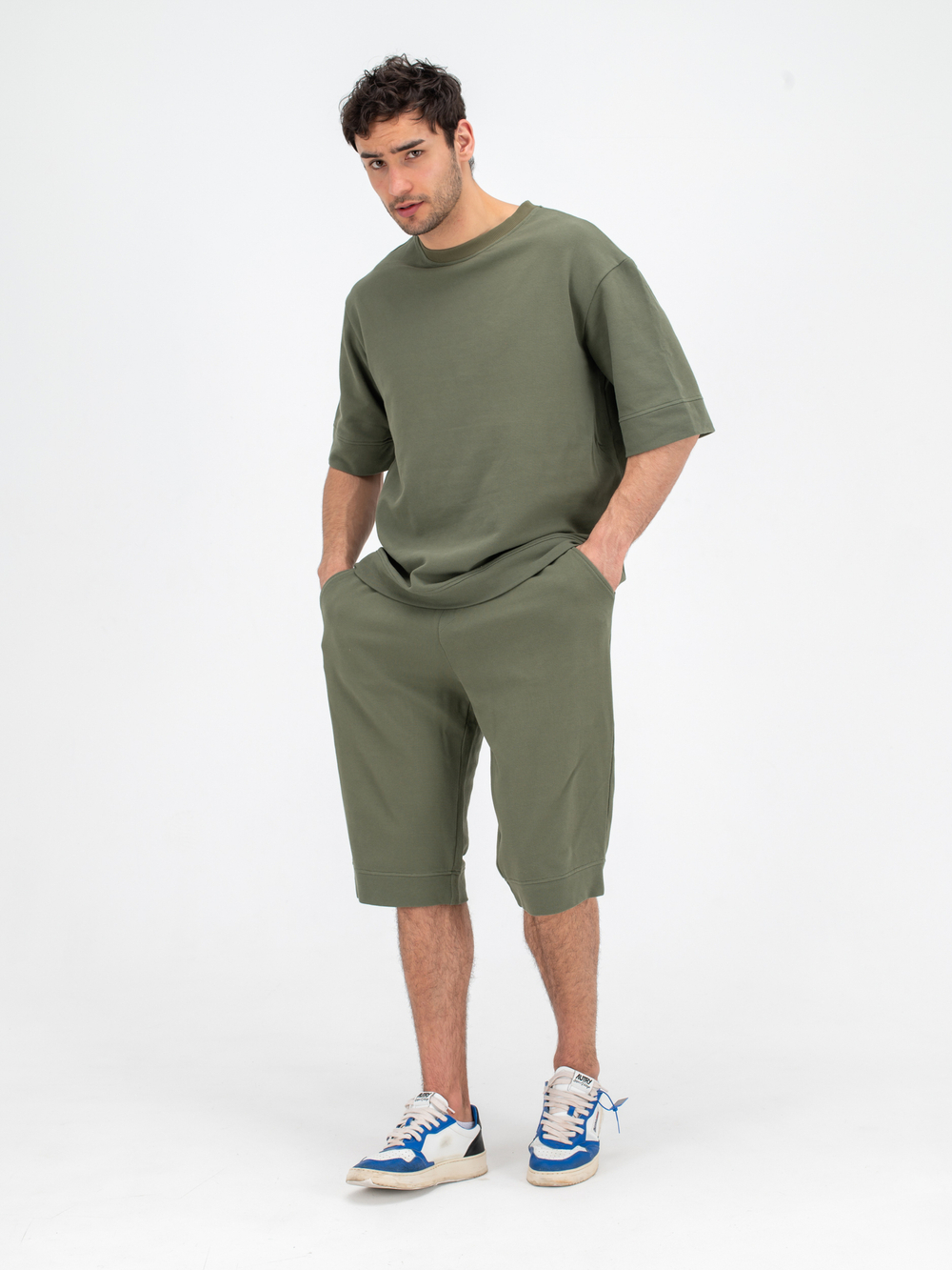 Костюм хлопковый с шортами. Хаки