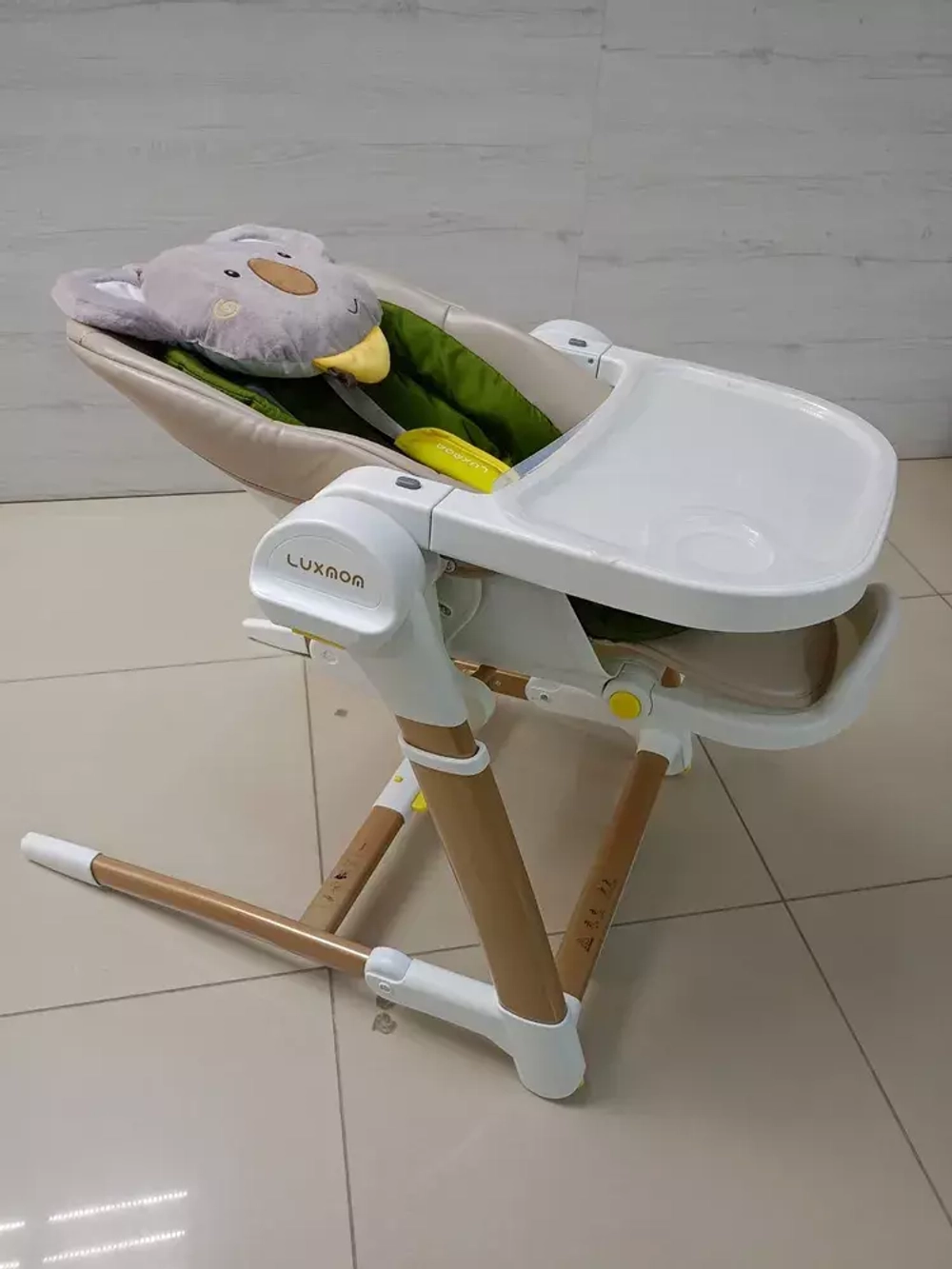 Стульчик для кормления Luxmom L3 3в1 (электро-качели,шезлонг,стульчик)