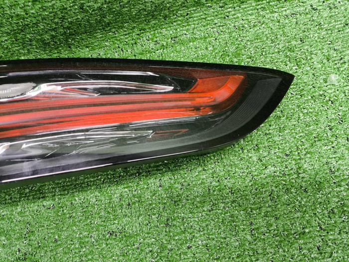 Фонарь правый внешний Porsche Cayenne 3 (17-23)