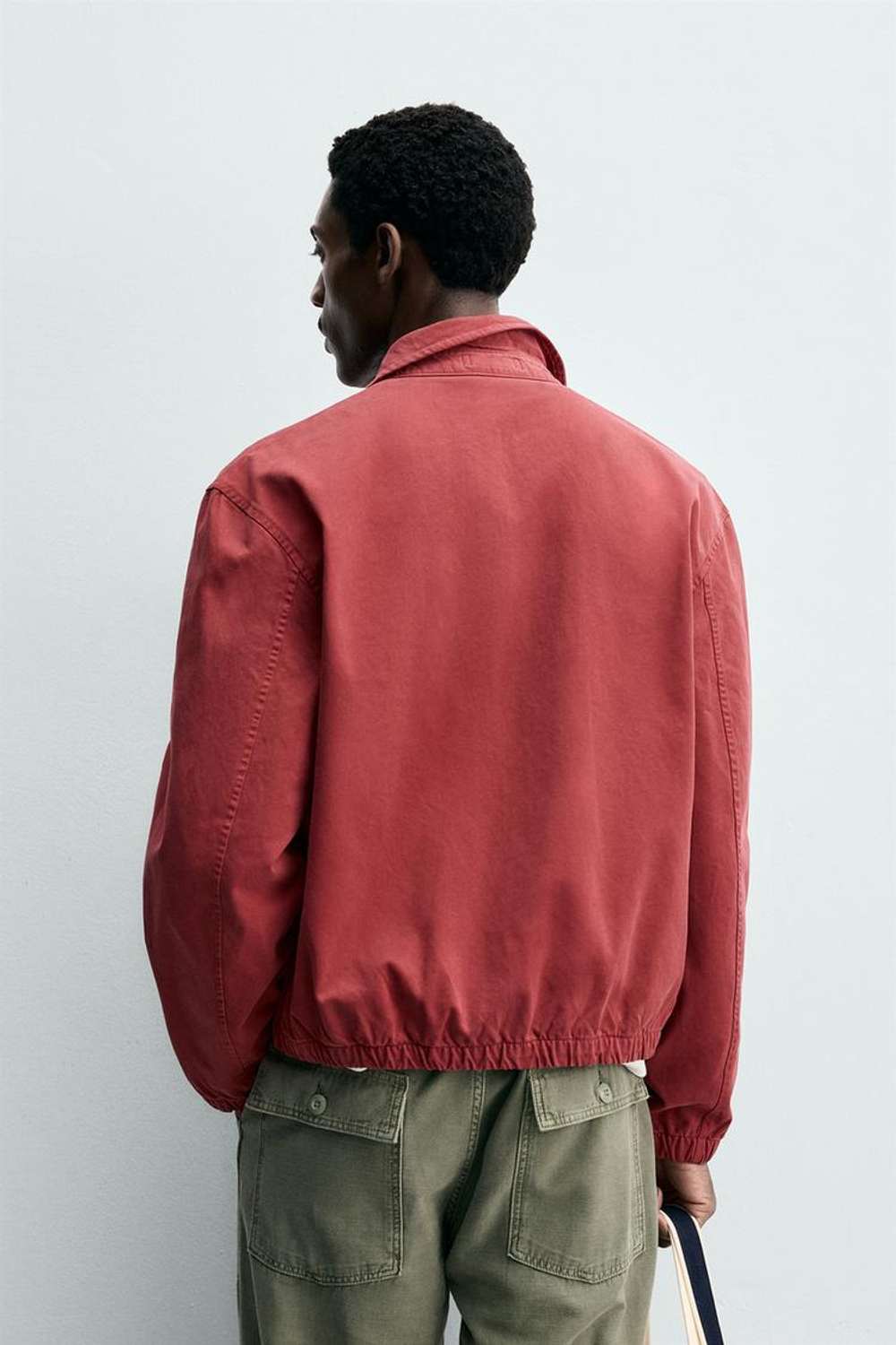 ZARA КУРТКА REGULAR FIT ИЗ ВЫСТИРАННОГО ХЛОПКА, КРАСНЫЙ