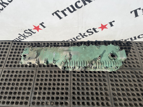 Крышка масляного радиатора в сборе