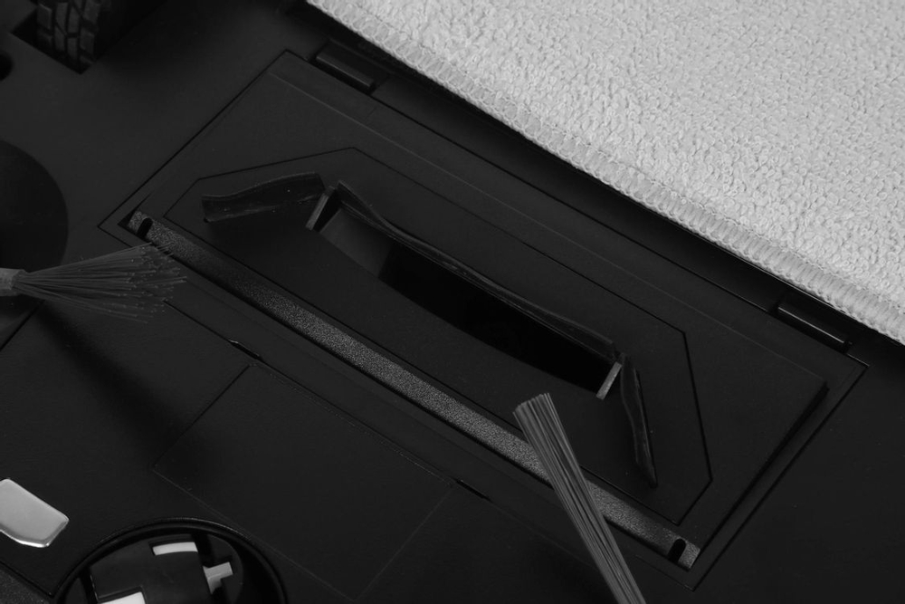 Робот-пылесос Vitek VT-1802, черный
