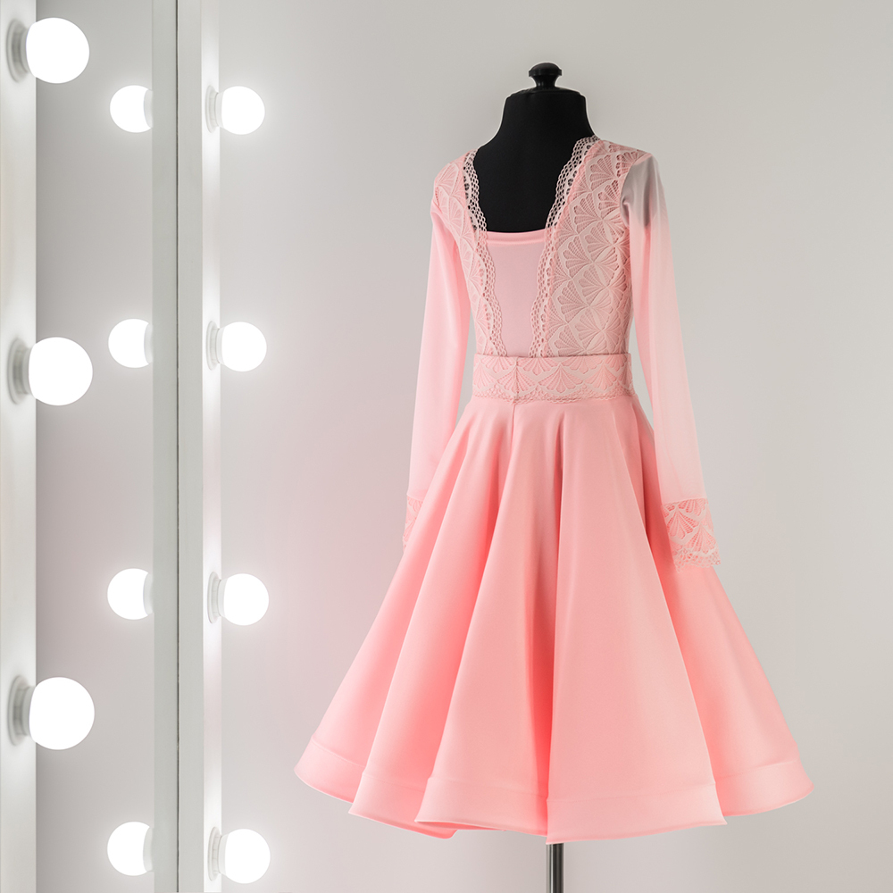 kostyumy-dlya-tancev-amelia-1-01-01