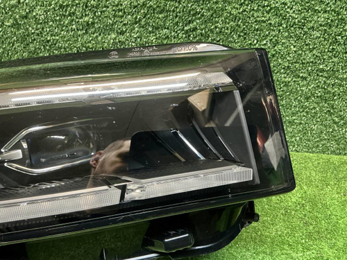 Фара правая Geely Monjaro (2021-н.в.) LED