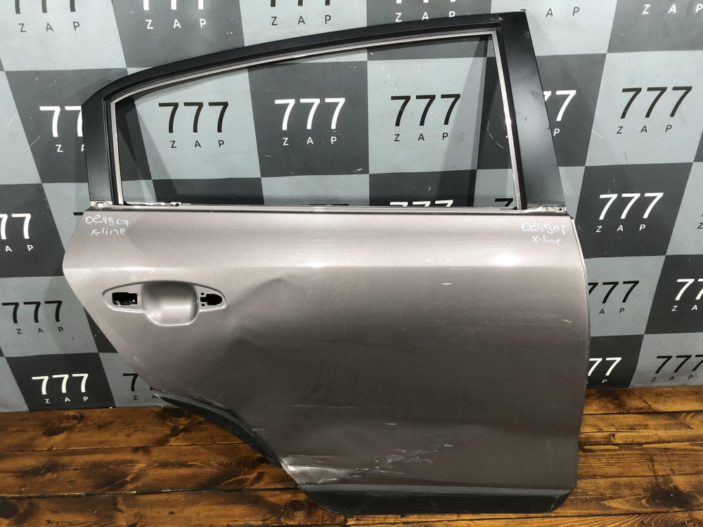 Дверь задняя правая Kia Rio 4 X-Line 17-22 Б/У Оригинал 77004H0500