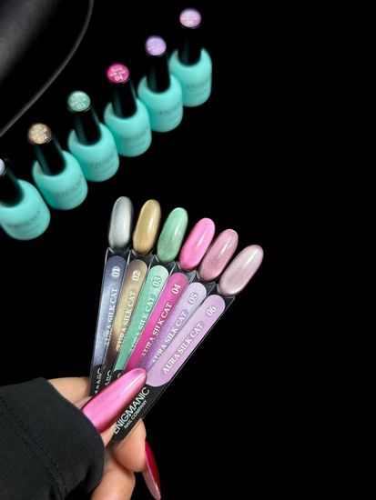 Гель-лак с эффектом кошачий глаз ENIGMANIC AURA silk cat 10 мл. #04