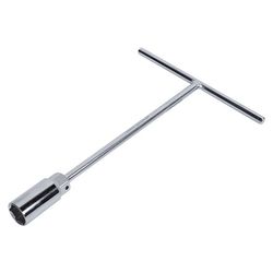 Свечной ключ