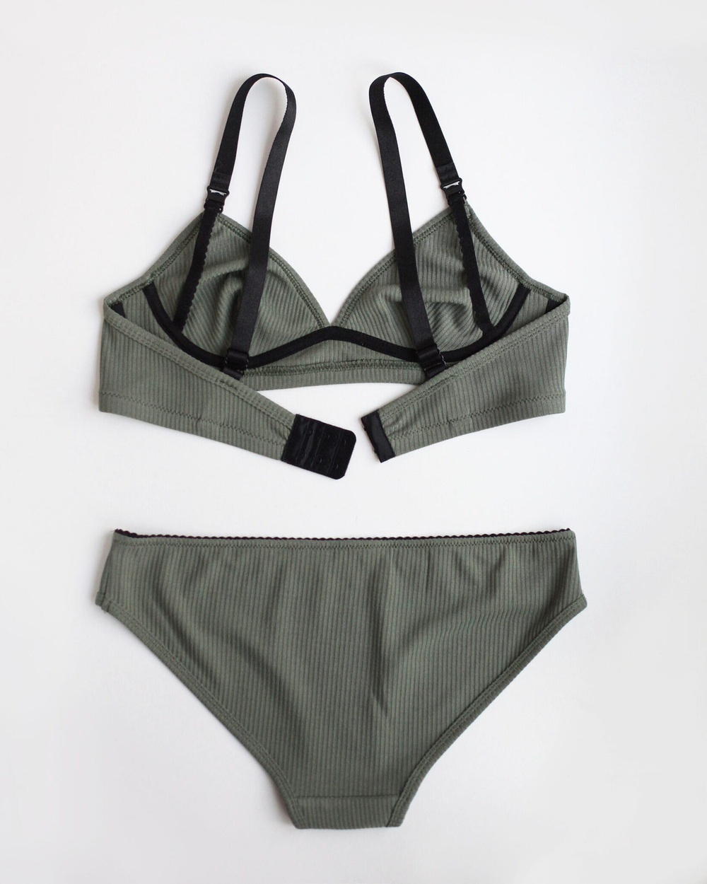 Jungle Basic Bra Лиф