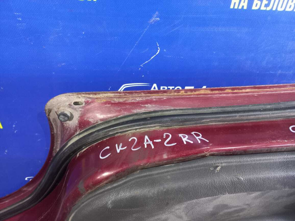 Дверь задняя правая MITSUBISHI LANCER 1995