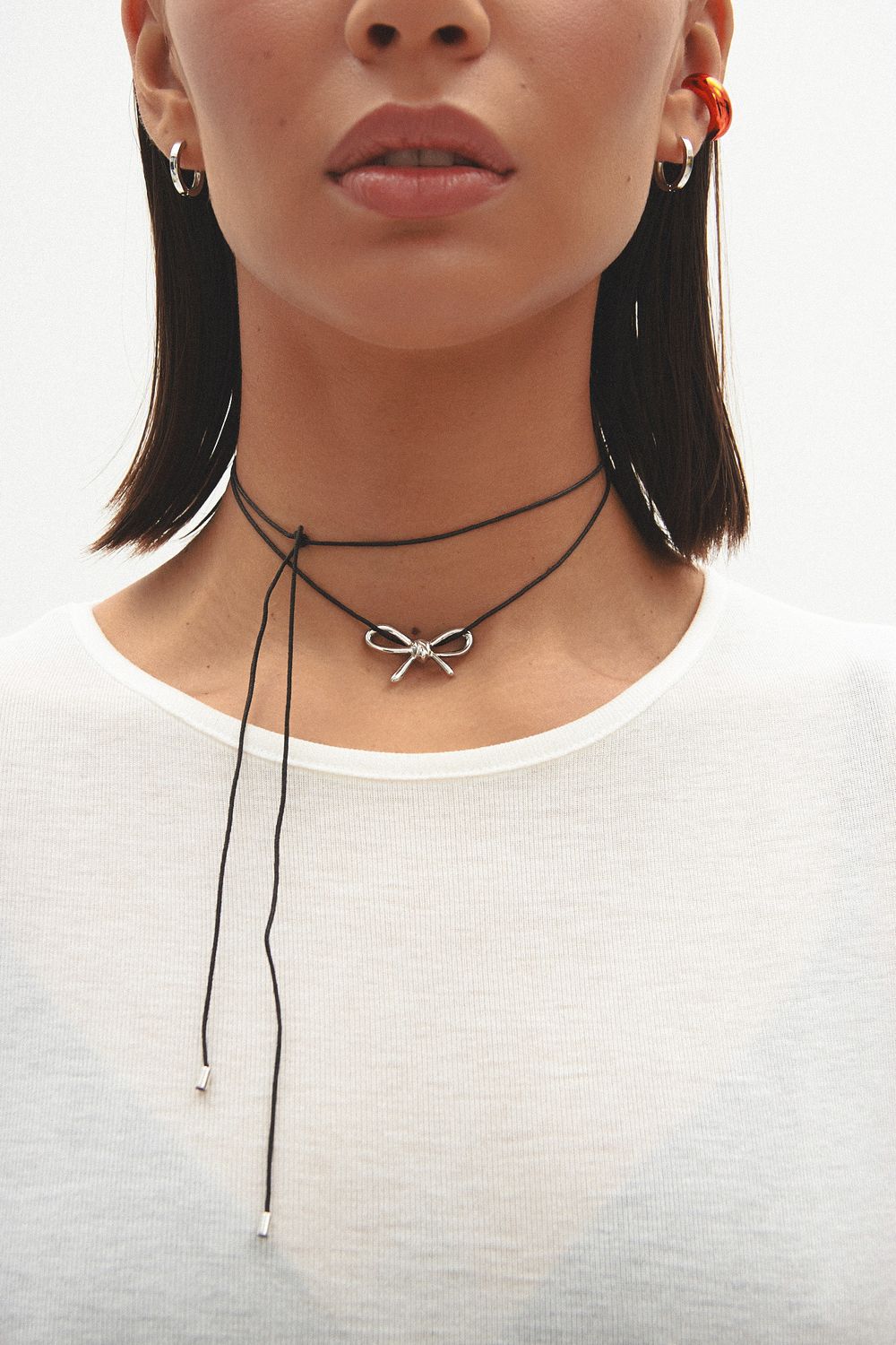 Колье Бант на шнурке