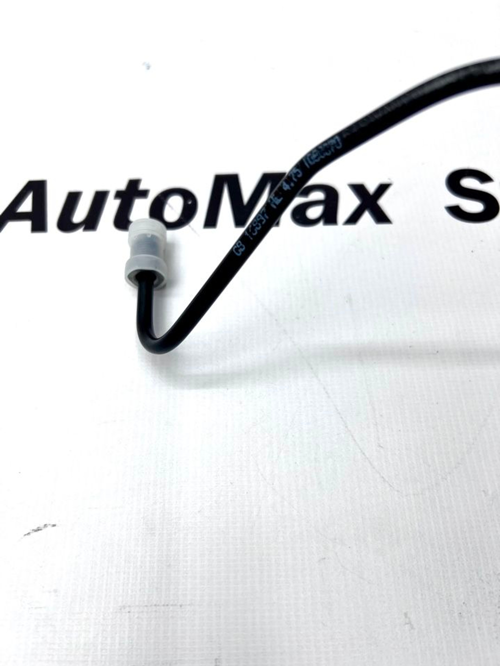 Трубка тормозная задняя правая Фольксваген Поло, Шкода Рапид. 1J0614750. Оригинал.