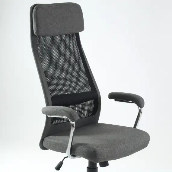 Кресло Barneo K-115 для персонала серая ткань, черная сетка, газлифт 3кл