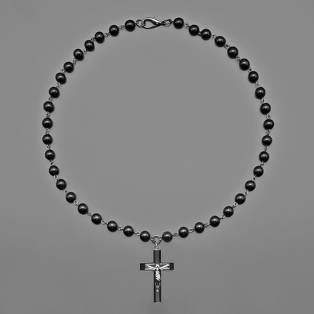 Бусы из черного перламутра с крестом "Rico la Cara" AMX002160
