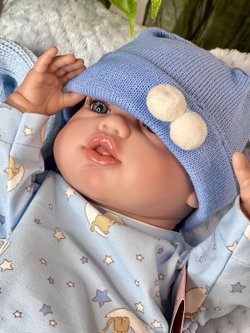 Кукла Berbesa 42см RECIEN NACIDO с подушкой в пакете (5115AK)