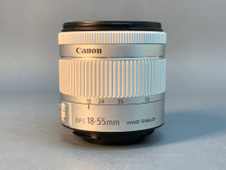 Canon 200D Kit 18-55mm 2600 кадров