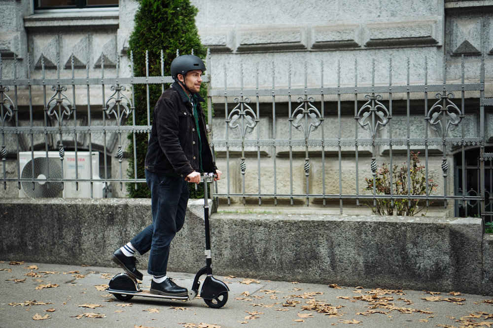 Самокат Micro Navigator черный