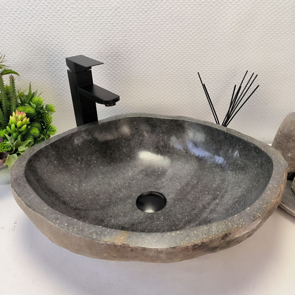 Раковина из речного камня RS-63375 (52*44*15) 0123