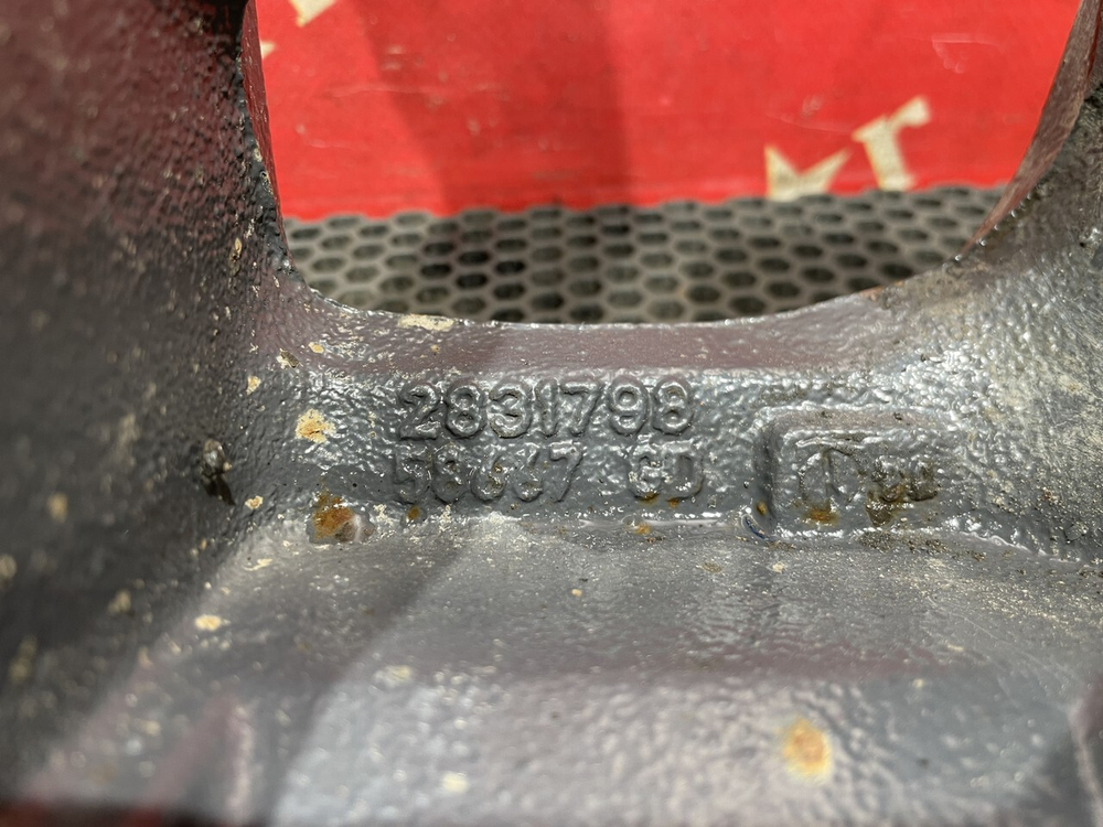 Кронштейн передней рессоры левый 2021г.