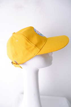 Кепка яркая