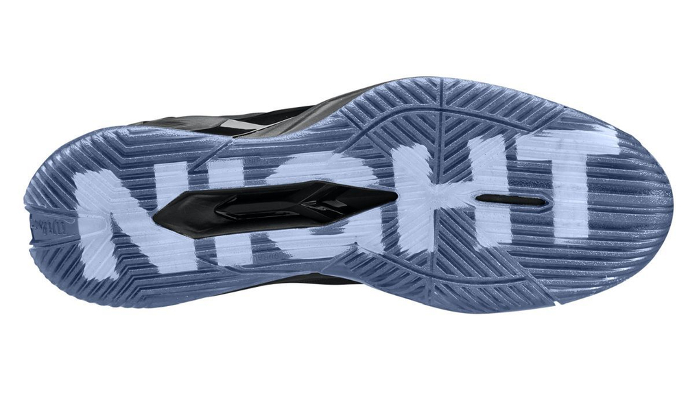 Мужские кроссовки теннисные Wilson Rush Pro 4.0 M - black/black/black