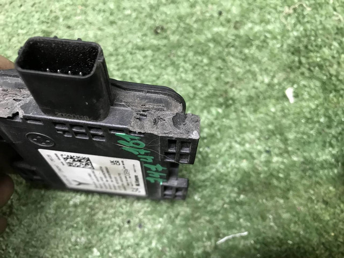 Датчик слепых зон Voyah Dream (2021-н.в.)