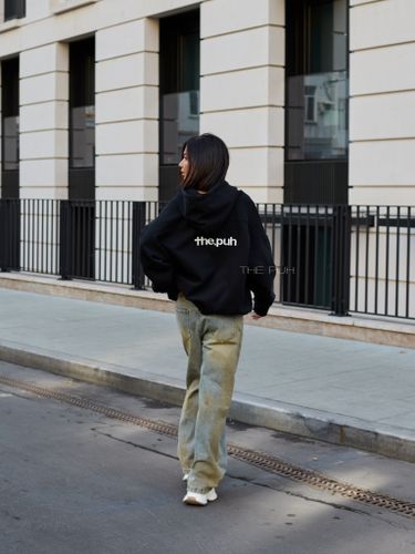 Худи на молнии в черном цвете