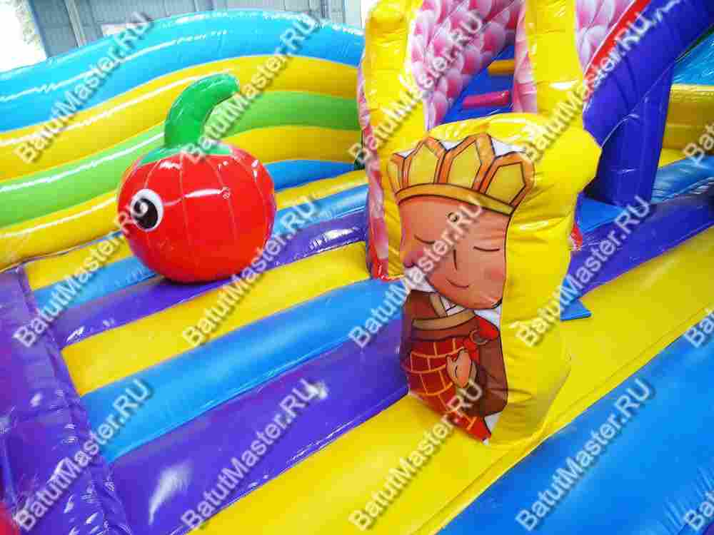 Коммерческий надувной батут "Хижина дракона", 15*8*7 м