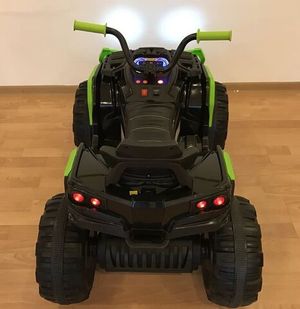 Детский электроквадроцикл Joy Automatic Grizzly с пультом ДУ зеленый