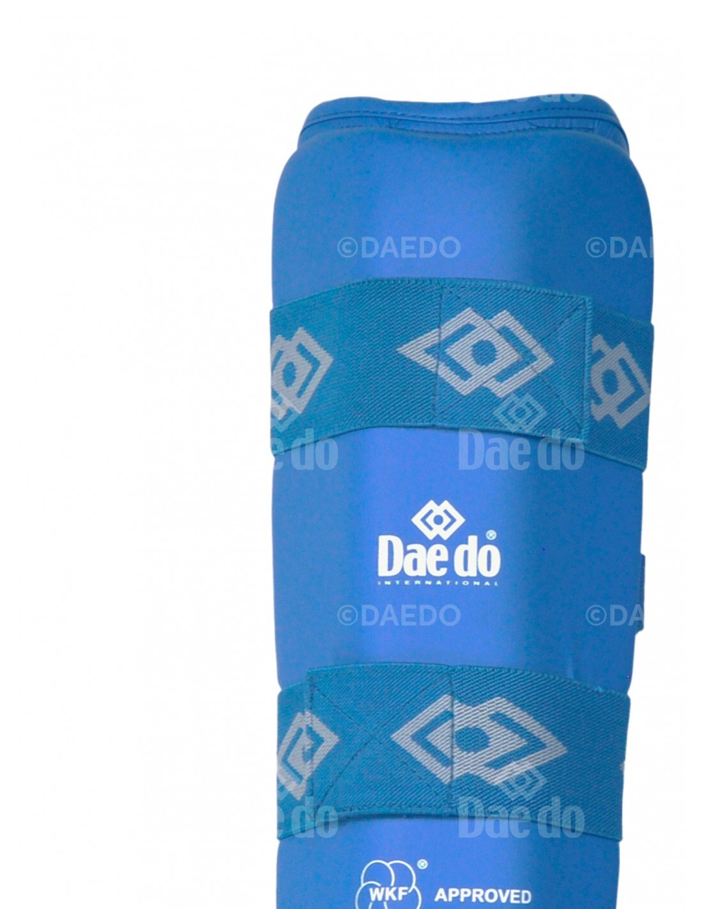 Защита голени и стопы каратэ WKF DAEDO (красн/синий)