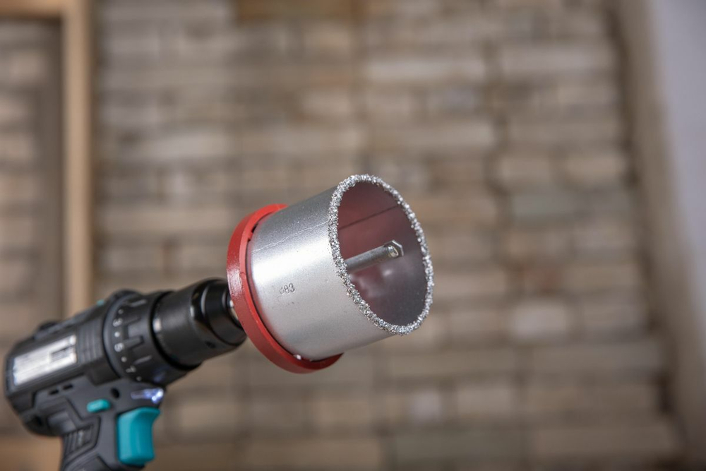 Набор кольцевых пил Hammer Flex 224-204 DR CR 65 каф\кирп, 4шт.:33,53,67,83мм+адаптер