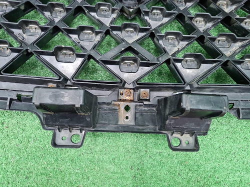 Решетка радиатора Chery Tiggo 8 Pro (2021-2024)