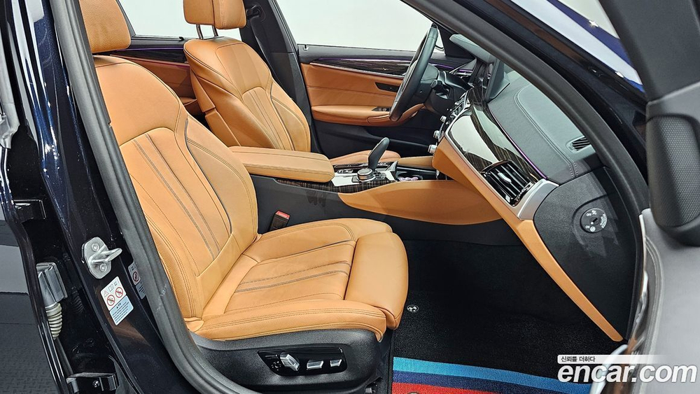 BMW 5 Series (G30) 520i M Sports (05.2022)