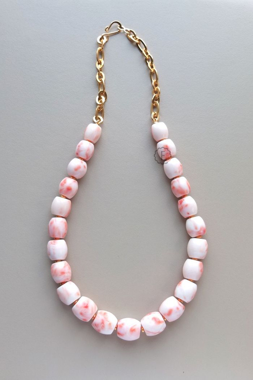 бусы из натурального коралла