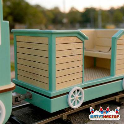 Рельсовый аттракцион для детей «Бирюзовый мечтатель», 4 кабинки 7 мест