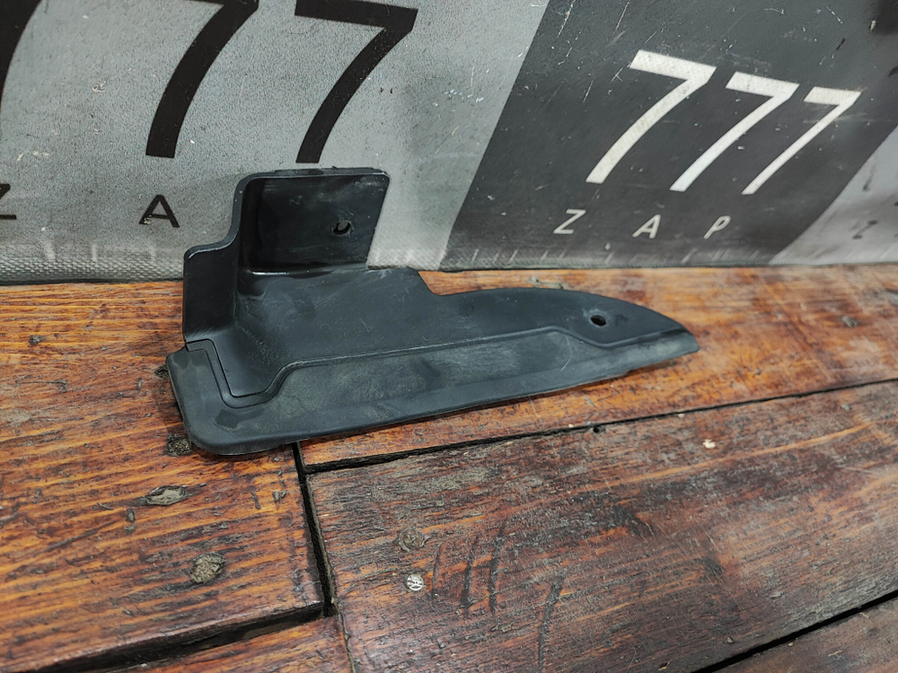 Накладка лобового стекла левая Exeed VX LX Б/У Оригинал 609000381AA