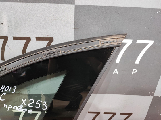 Стекло заднее правое Mercedes GLC (X253) 15-22 Б/У Оригинал A25336702400