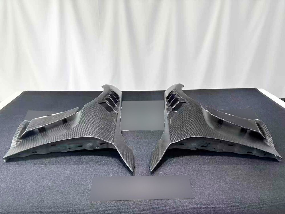 Карбоновые крылья для BMW M2 / M2C G87 2023-2024 БМВ тюнинг