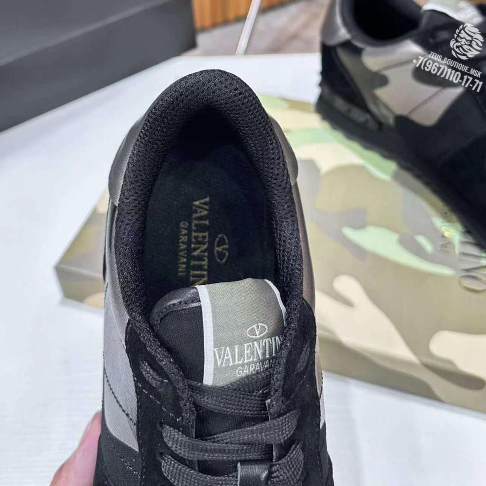 Кроссовки Valentino