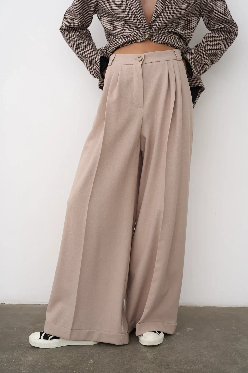 Брюки-палаццо бежевые