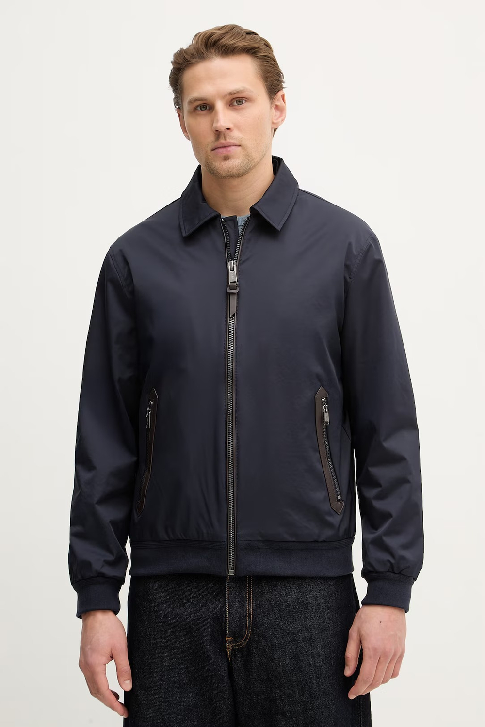 Куртка мужская GUESS