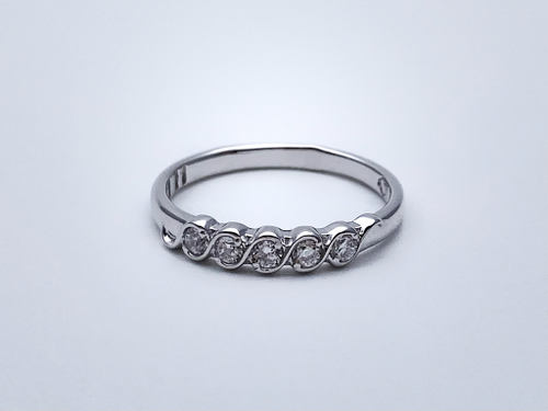 Кольцо из серебра/Родий/С камнями