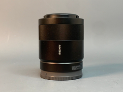 Sony FE 55mm f/1.8 ZA
