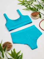 купальник в рубчик спортивный с шортами и топом