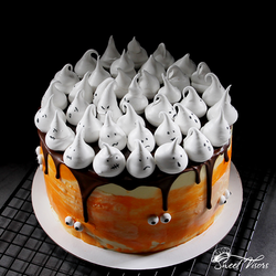 Декор торта Хэллоуин кондитерская Sweet Visors сладкие козырьки кондитер Светлана Дегтерева бисквитный торт торты на заказ СПБ страшный торт на день рождения торт на юбилей торт для мужчины торт для девушки домашний торт десерты на заказ купить торт заказать торт без мастики свит визорс свит висорс svit vizors svit visors sweet vizors