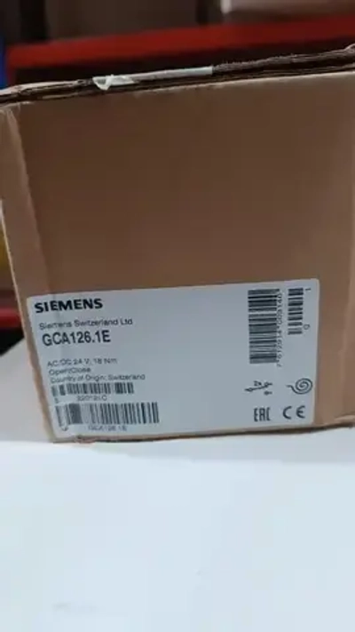 Привод воздушной заслонки поворотного типа AC/DC 24В 2-точечный 18Нм пружинный возврат 90/15с 2 переключателя Siemens BPZ:GCA126.1E